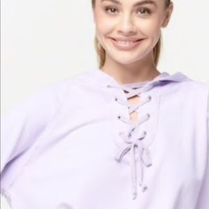 T2 LOVE LACEUP HOODED PULLOVER LAVENDAR